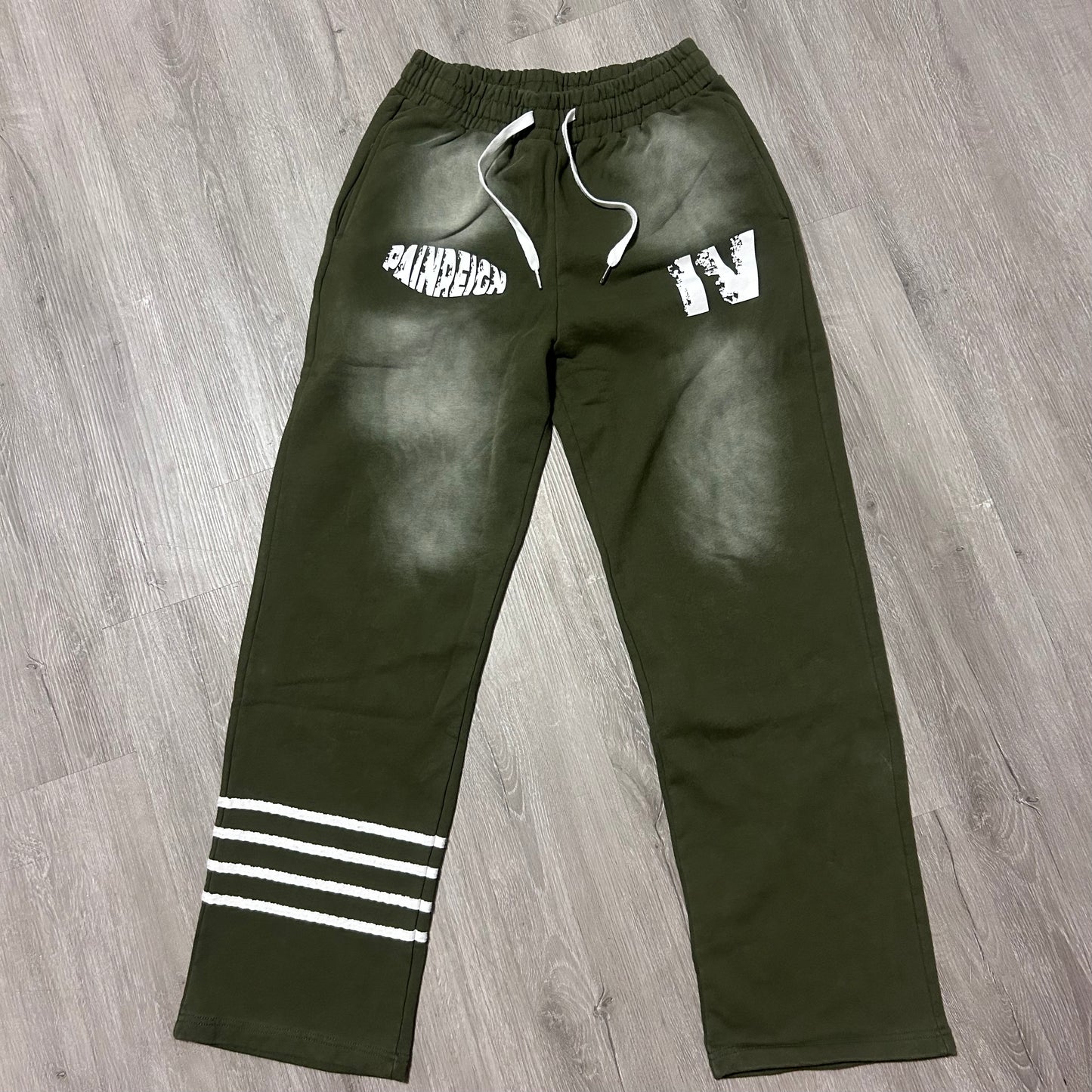 GREEN “MISSION 4” SWEATS